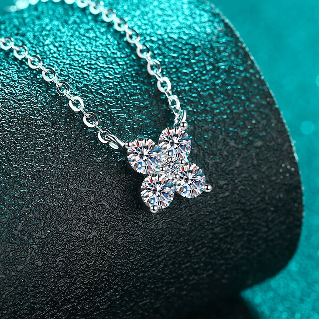 Clover Round Moissanite Necklace in Rhodium-Plated S925 sterling silver close-up product scene showing pendant setting