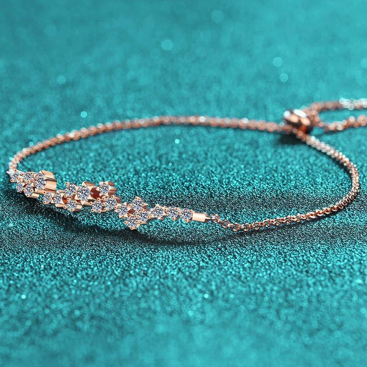 Star Moissanite Chain Bracelet in Champion Gold-Plated S925 sterling silver close-up bracelet detail view showing clasp and motif