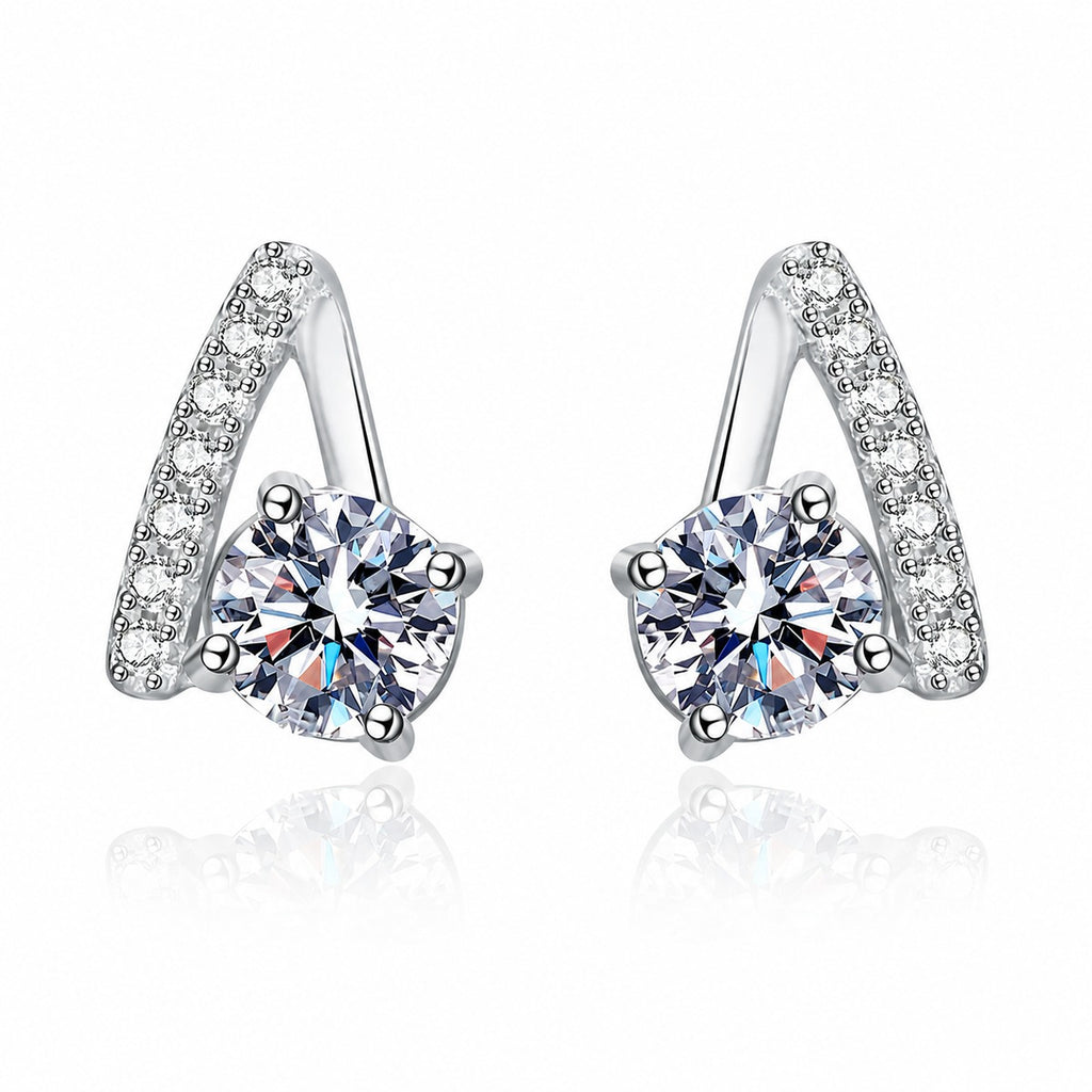 Round Moissanite Stud Earrings with CZ in Rhodium-Plated S925 sterling silver white background product photo showing the pair, stone shape, and stud earrings silhouette