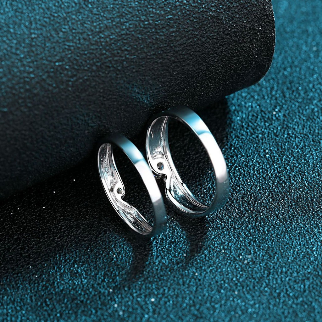 Round Moissanite Couples Ring Set product view showing moissanite setting and metal finish