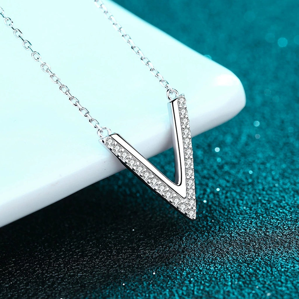 V-Shaped Moissanite Pendant Necklace in Rhodium-Plated S925 sterling silver product scene view showing chain and setting detail