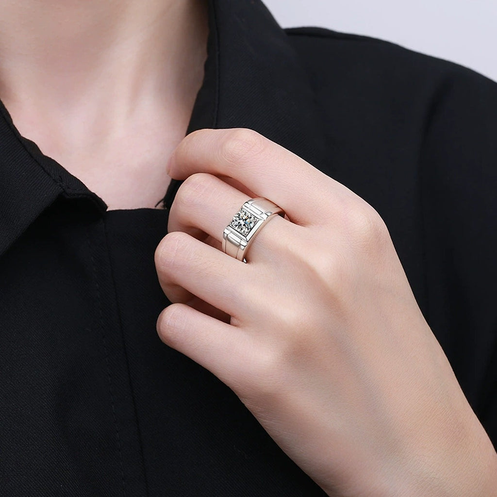 Men's Moissanite Band Ring in Rhodium-Plated S925 Sterling Silver worn on hand, showing scale, finger coverage, and rhodium-plated finish