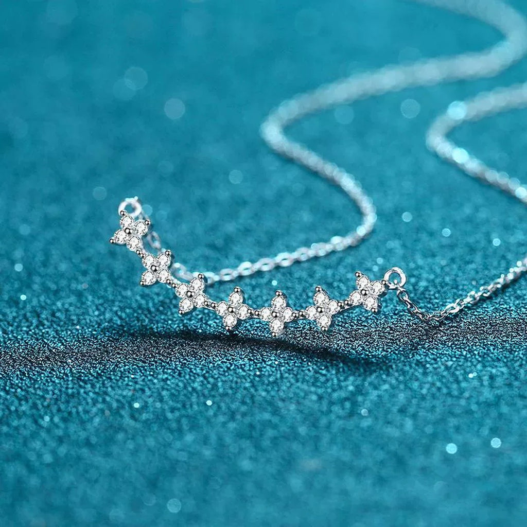 Clover Moissanite Pearl Pendant Necklace in Rhodium-Plated S925 sterling silver close-up product scene showing pendant setting