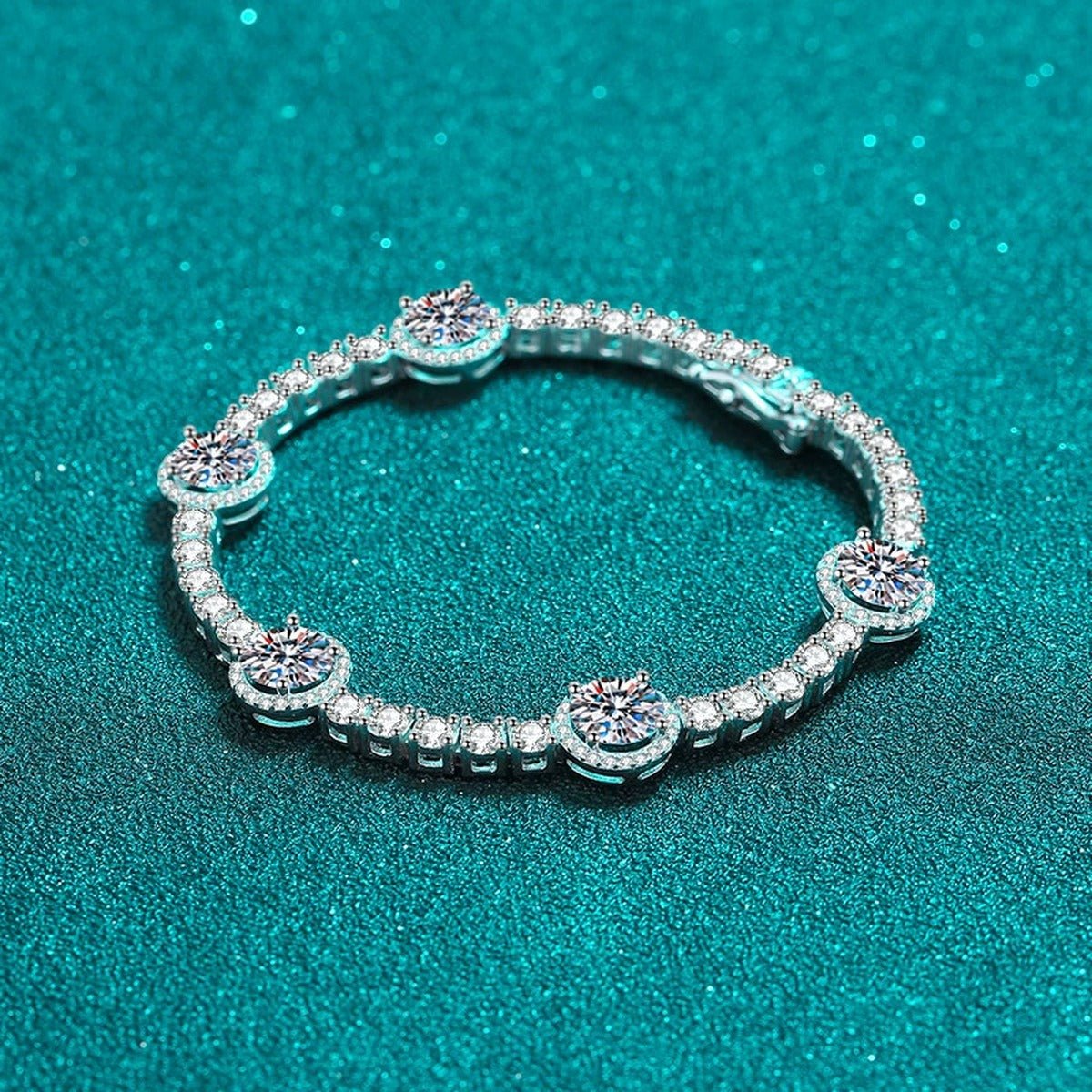 Halo Station Moissanite Bracelet in Rhodium-Plated S925 sterling silver close-up bracelet detail view showing clasp and motif
