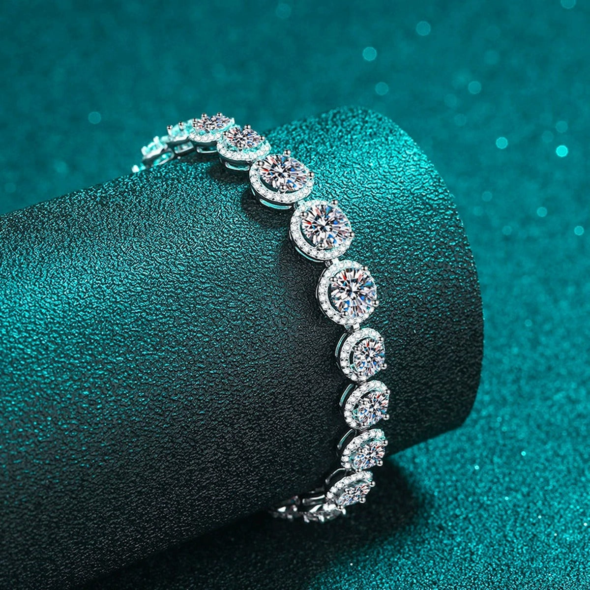 Round Moissanite Tennis Bracelet with CZ in Rhodium-Plated S925 sterling silver close-up bracelet detail view showing clasp and motif