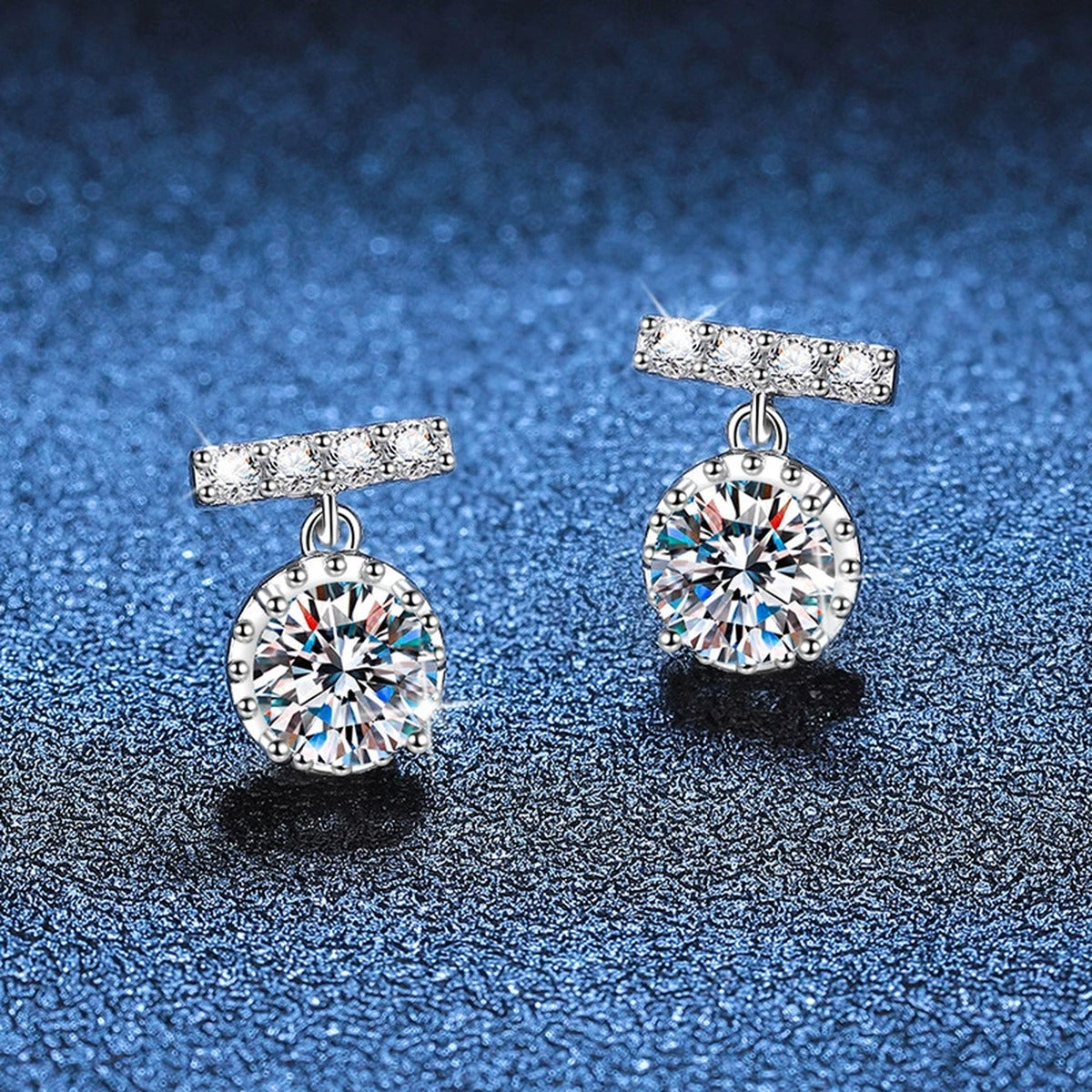 Round Halo Moissanite Stud Earrings with CZ in White Gold-Plated S925 blue scene product view