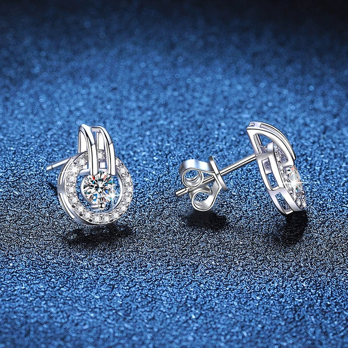 Round Moissanite Stud Earrings with CZ in White Gold-Plated S925 Silver blue scene product view