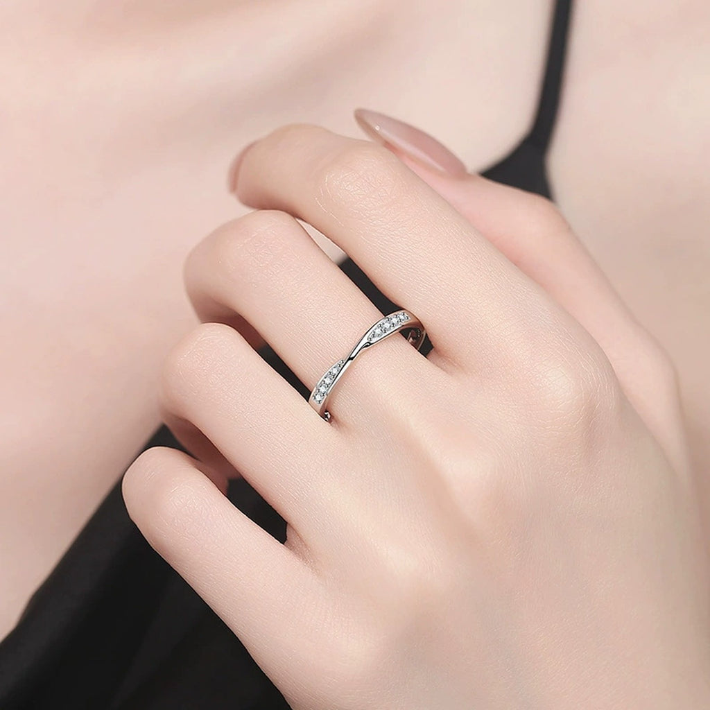 Slim Moissanite Band Ring in White Gold-Plated S925 Sterling Silver worn by model