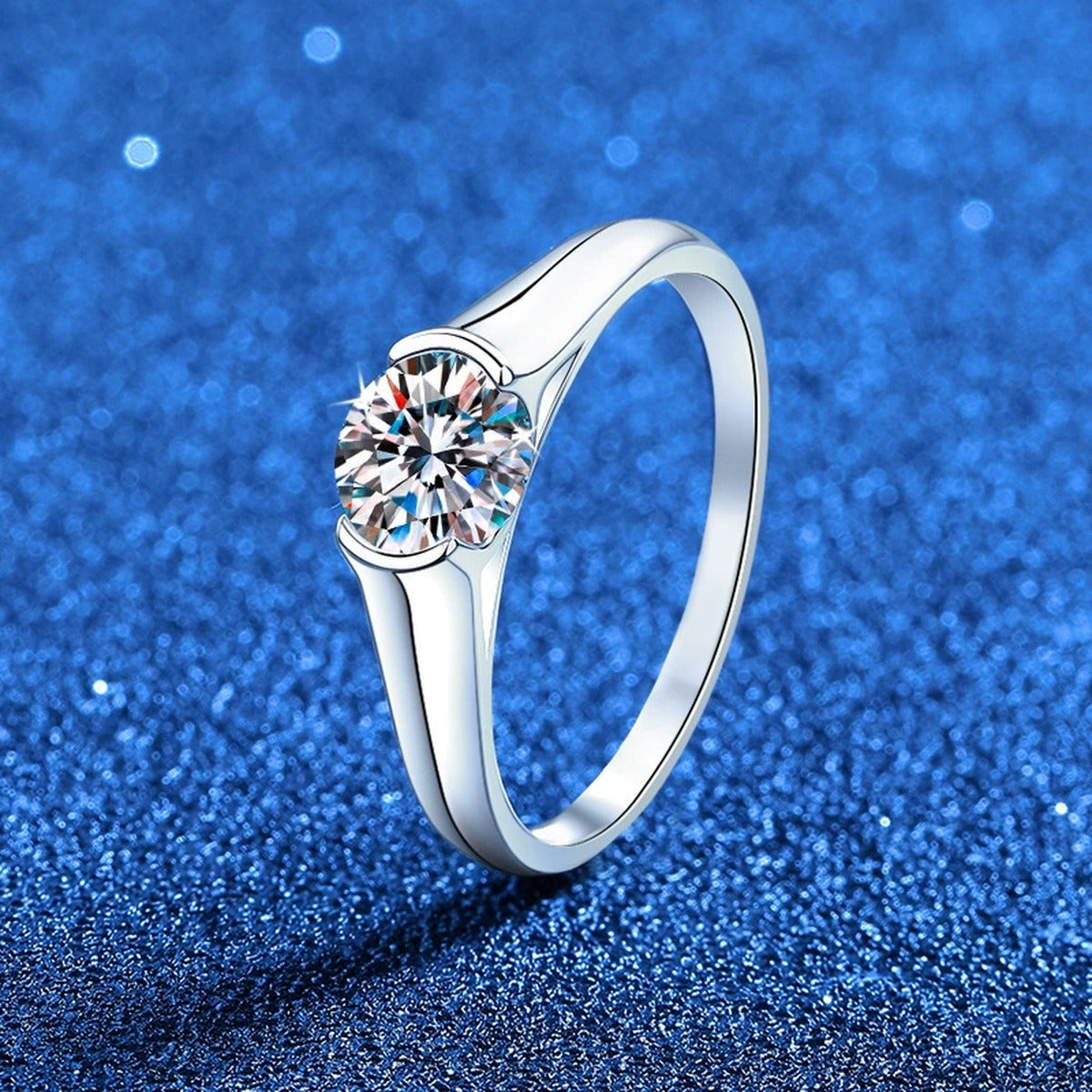 Round Moissanite Solitaire Ring in White Gold-Plated S925 Sterling Silver product detail view