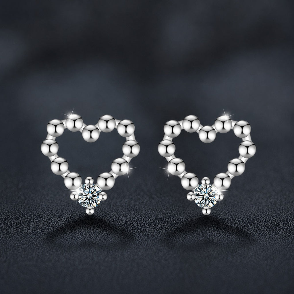 Beaded Heart Round Moissanite Stud Earrings in Gold-Plated S925 sterling silver product scene view showing angled setting detail
