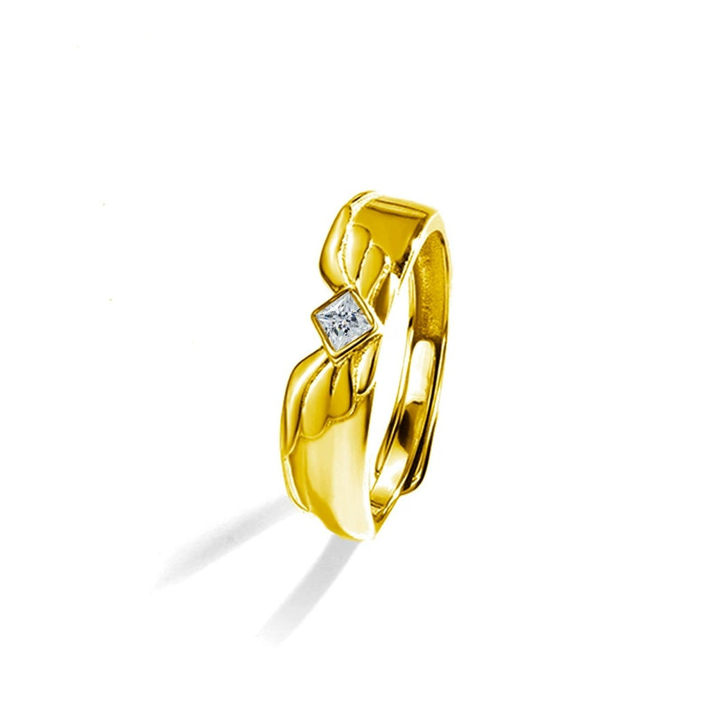 Angel Wing Couples Moissanite Wedding Rings in gold-plated S925 sterling silver on clean white background