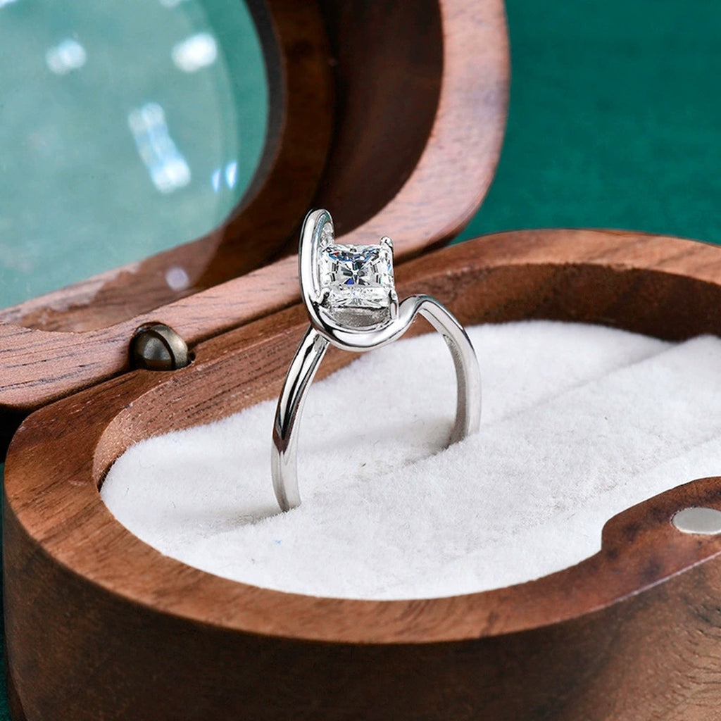Radiant Cut Moissanite Adjustable Solitaire Ring detailed product photo showing ring shape and stone setting
