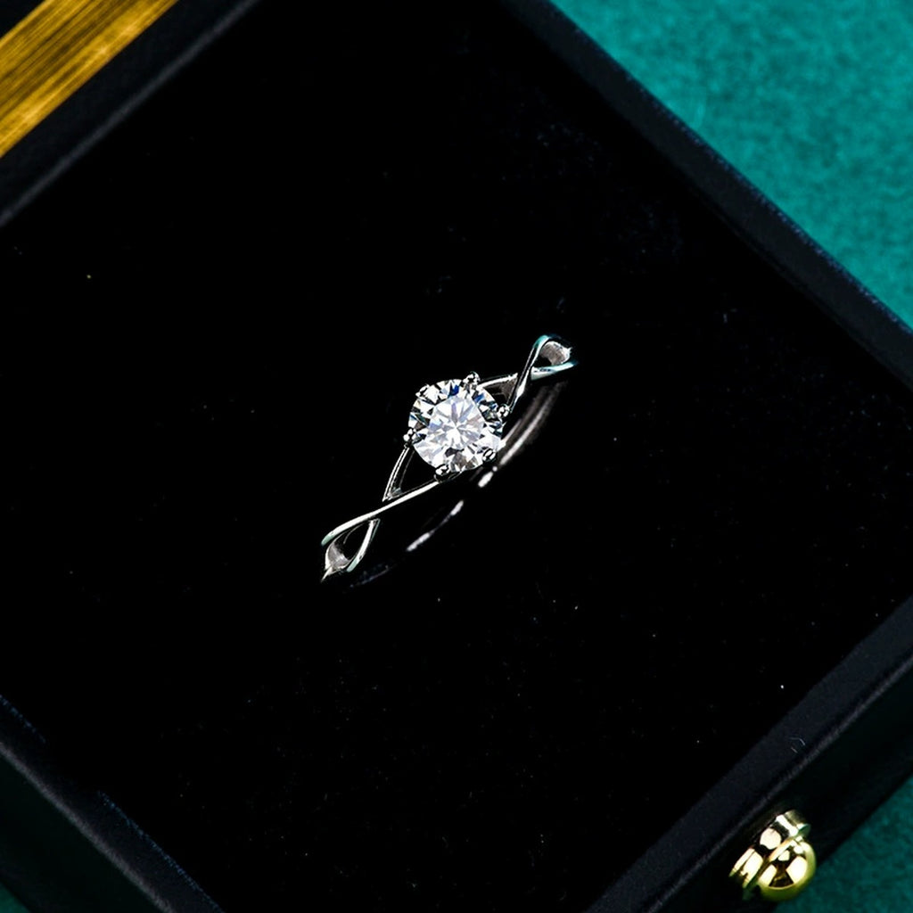 Twist Round Moissanite Adjustable Ring close-up detail view with moissanite sparkle