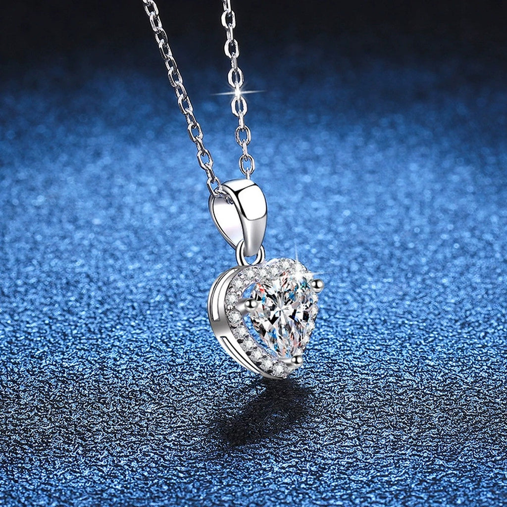 heart moissanite halo pendant necklace product view