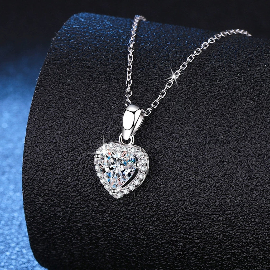 heart moissanite halo pendant necklace product view