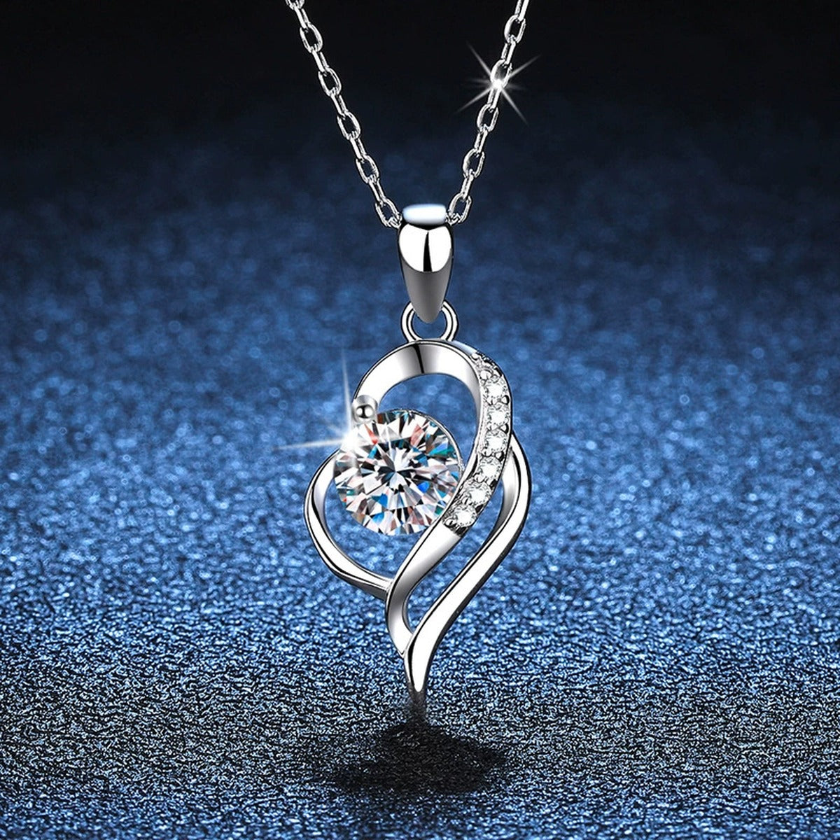 swirl round moissanite pendant necklace detail view