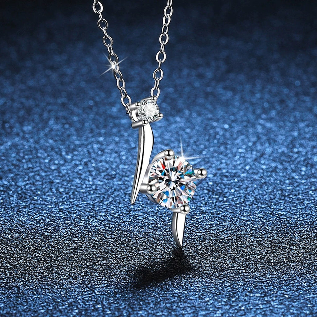 curved round moissanite pendant necklace detail view