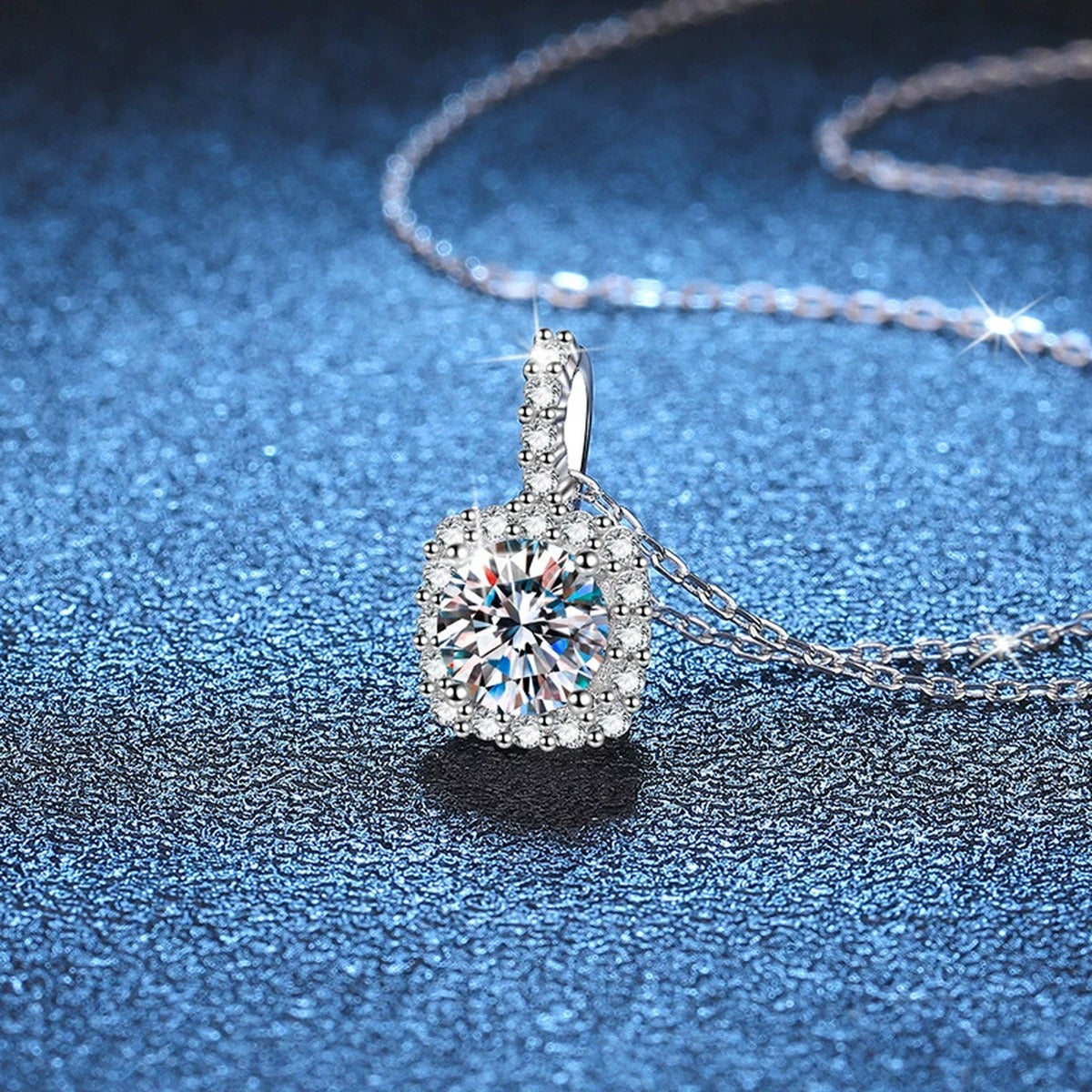 cushion halo moissanite pendant necklace detail view