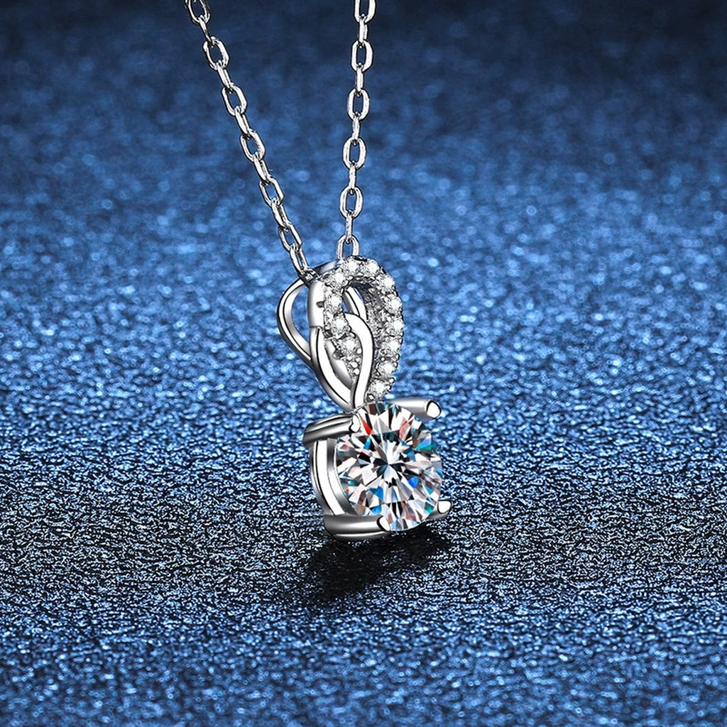 swirl round moissanite pendant necklace detail view