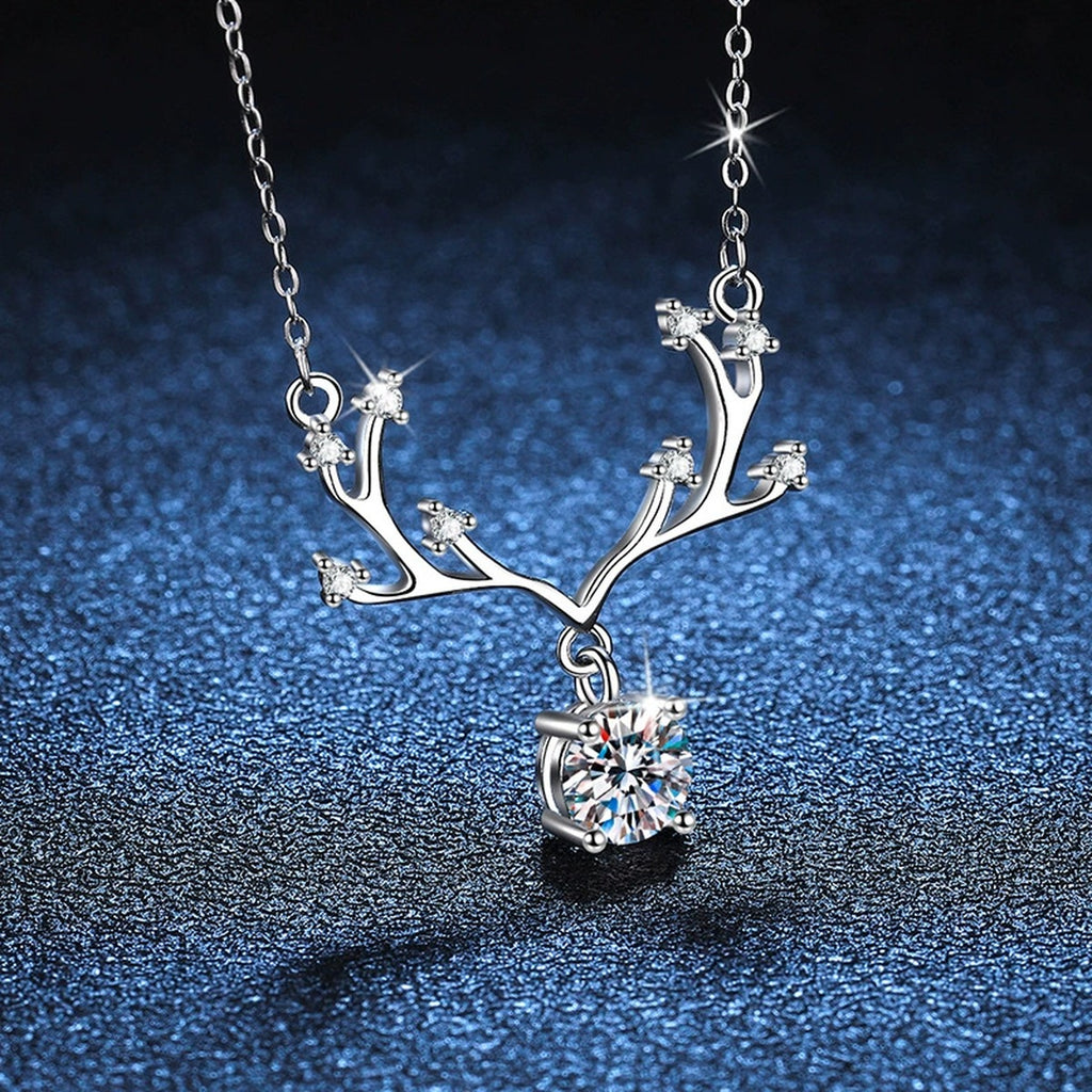 branch round moissanite pendant necklace detail view