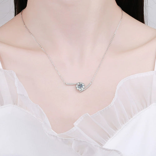 Curved Bar Moissanite Necklace in Platinum-Plated S925 Sterling Silver worn on neckline by model