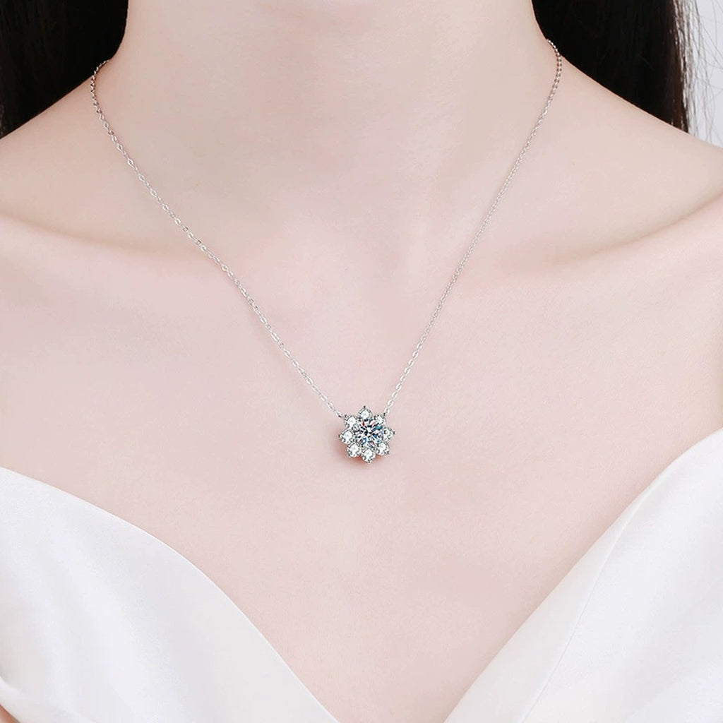 Starburst Moissanite Pendant Necklace in Platinum-Plated S925 Sterling Silver worn on neckline by model