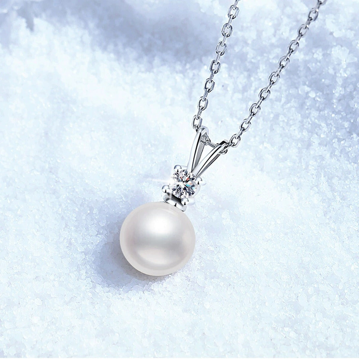 Moissanite Pearl Pendant Necklace in White Gold-Plated S925 Sterling Silver close-up product detail view