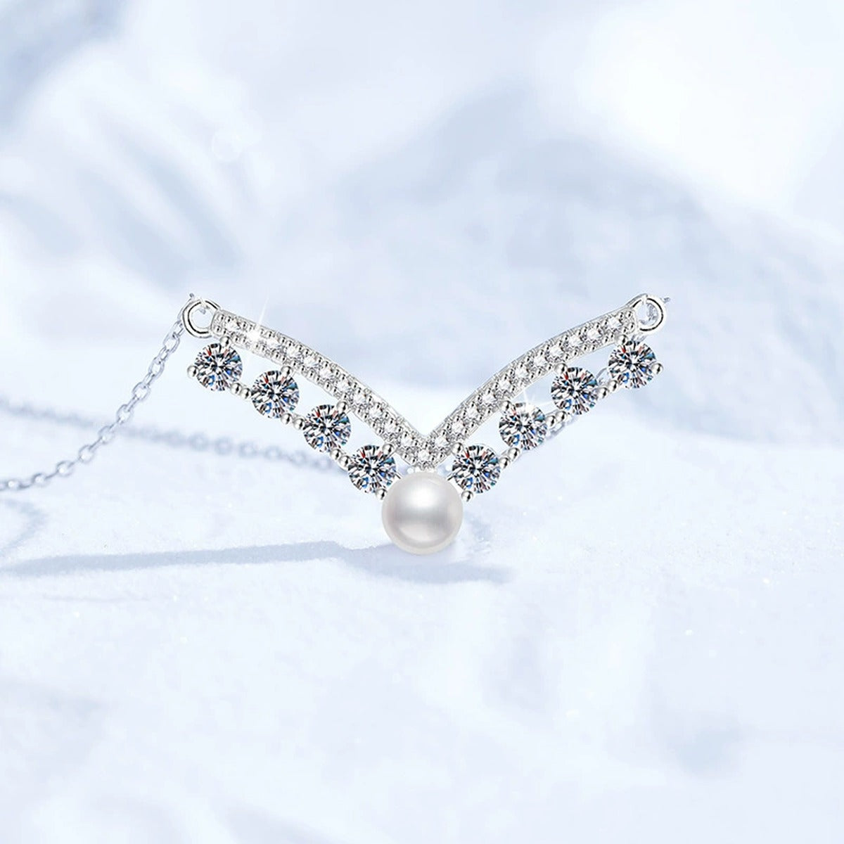 Moissanite Pearl Pendant Necklace with Cubic Zirconia in White Gold-Plated S925 Sterling Silver close-up product detail view
