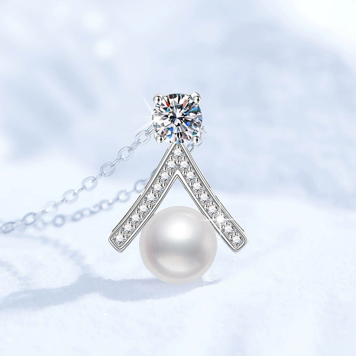 Moissanite Pearl Pendant Necklace with Cubic Zirconia in White Gold-Plated S925 Sterling Silver close-up product detail view