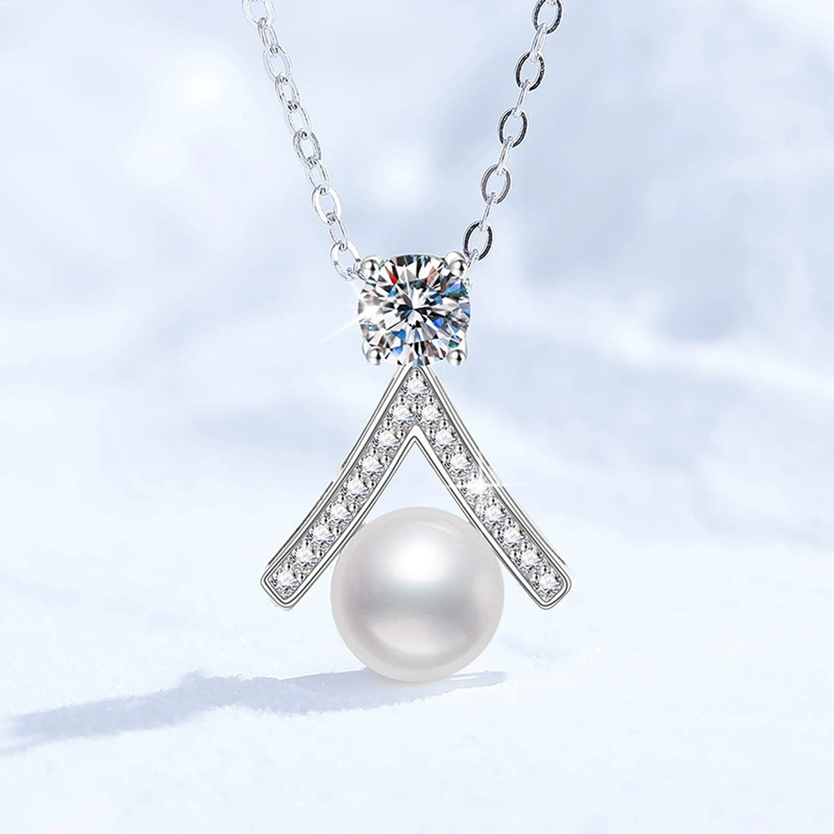 Moissanite Pearl Pendant Necklace with Cubic Zirconia in White Gold-Plated S925 Sterling Silver close-up product detail view