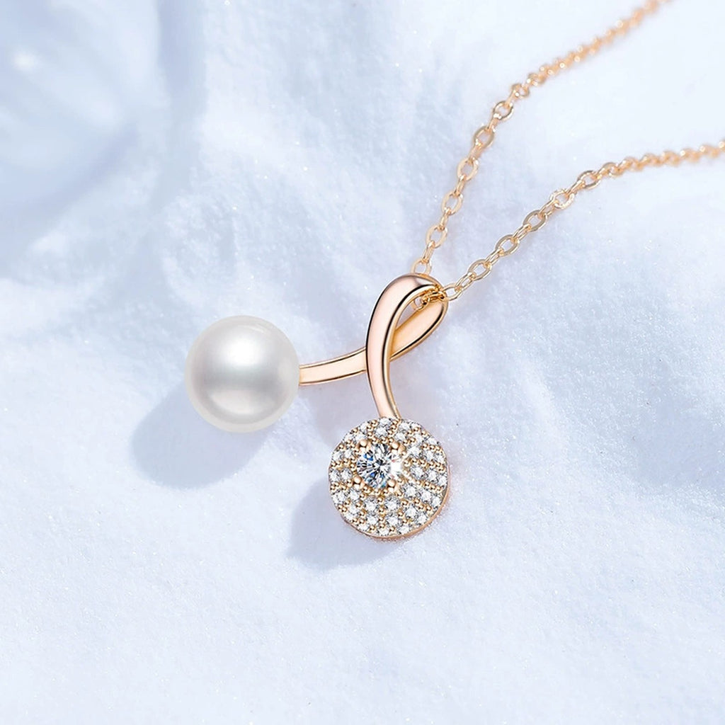 Moissanite Pearl Pendant Necklace with Cubic Zirconia in Gold-Plated S925 Sterling Silver close-up product detail view
