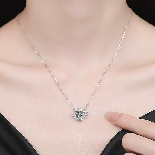 Circle Halo Moissanite Pendant Necklace with Cubic Zirconia in Platinum-Plated S925 Sterling Silver worn on neckline by model