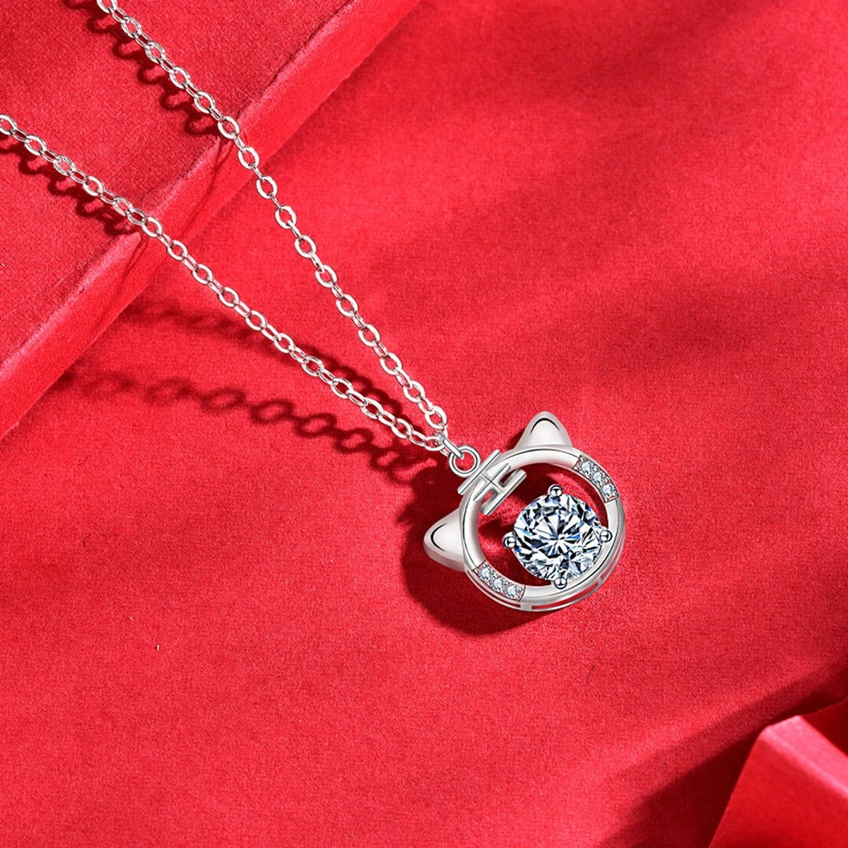 Tiger Round Moissanite Necklace with CZ in White Gold-Plated S925 sterling silver close-up product scene showing pendant setting