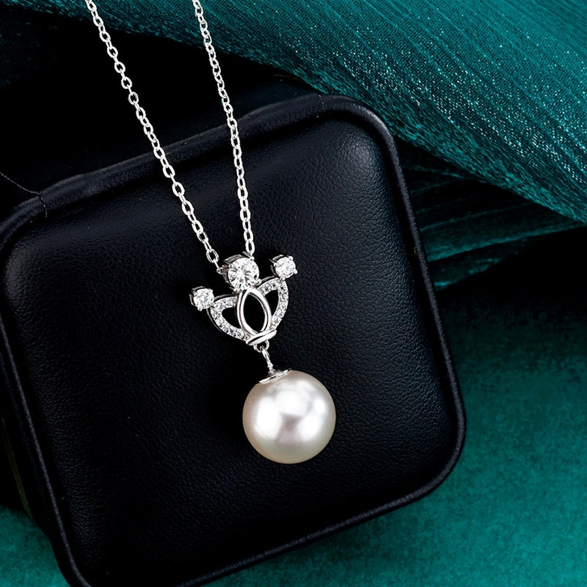 Crown Moissanite and Pearl Necklace with CZ in Gold-Plated S925 sterling silver additional product styling view