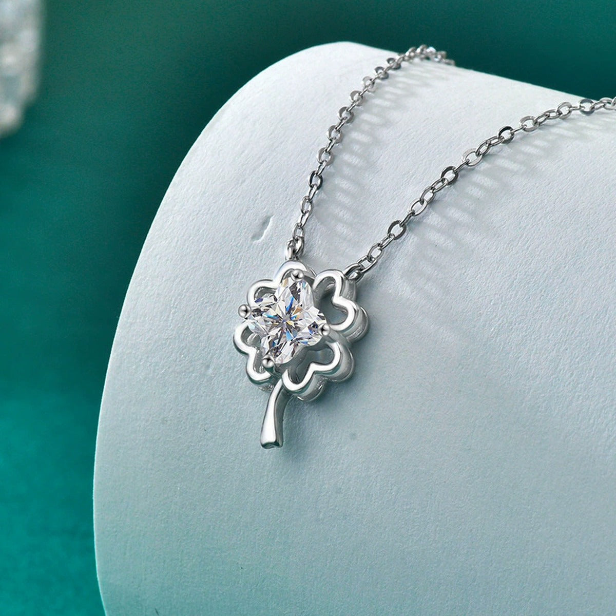 Four-Leaf Clover Cut Moissanite Necklace in Gold-Plated S925 sterling silver display scene showing chain and stone layout