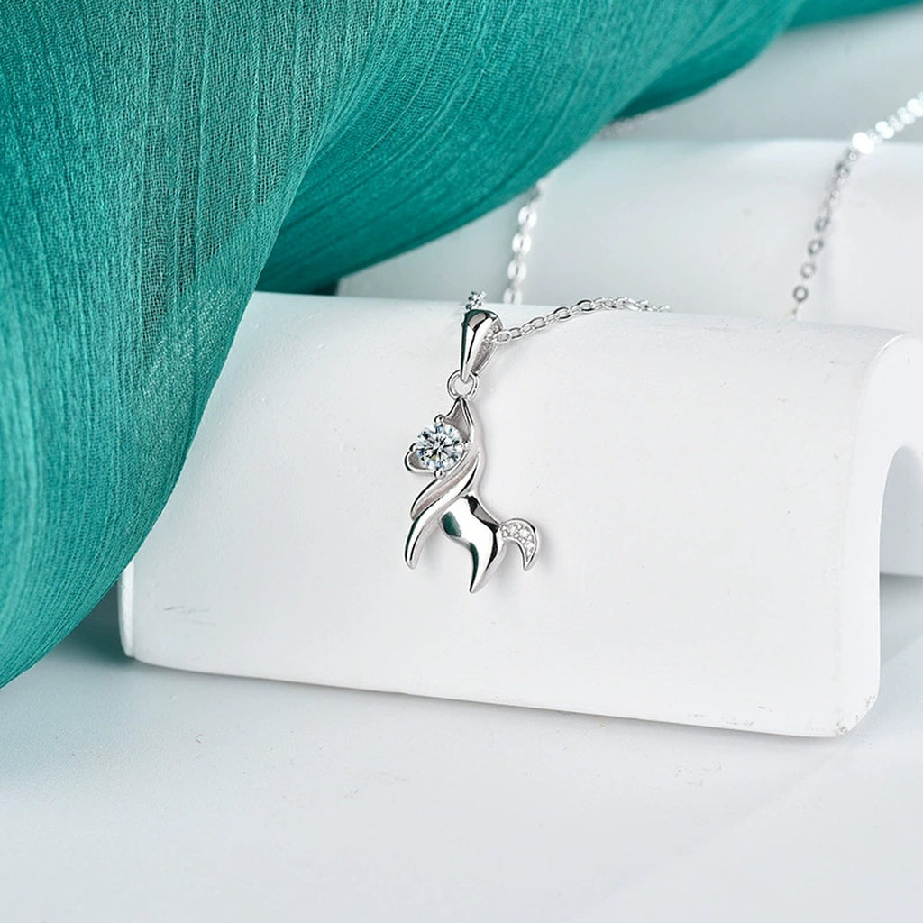 Horse Round Moissanite Necklace in Gold-Plated S925 sterling silver display scene showing chain and stone layout