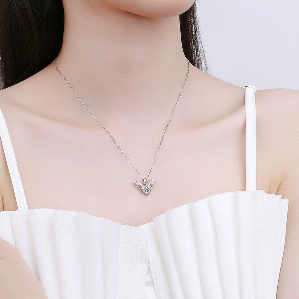 Antler Round Moissanite Necklace with CZ in White Gold-Plated S925 sterling silver neckline model view showing pendant scale and chain length