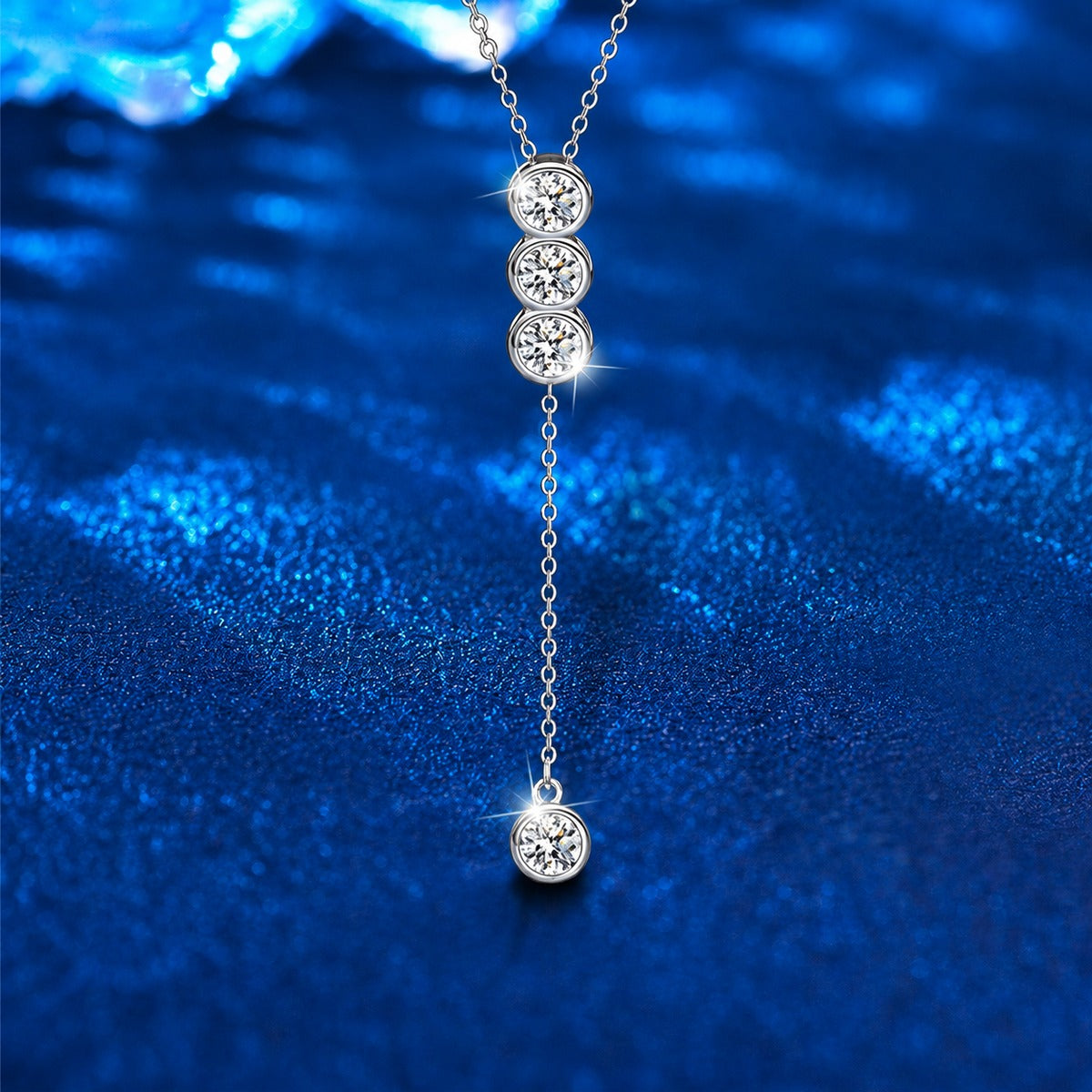 Tassel Bead Round Moissanite Necklace in White Gold-Plated S925 sterling silver close-up product scene showing pendant setting