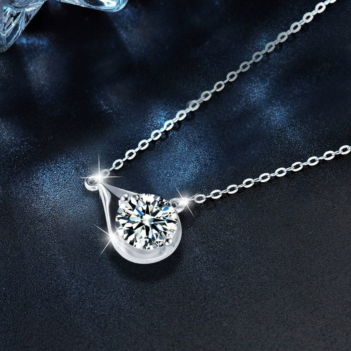 Teardrop Round Moissanite Necklace in Gold-Plated S925 sterling silver close-up product scene showing stone setting