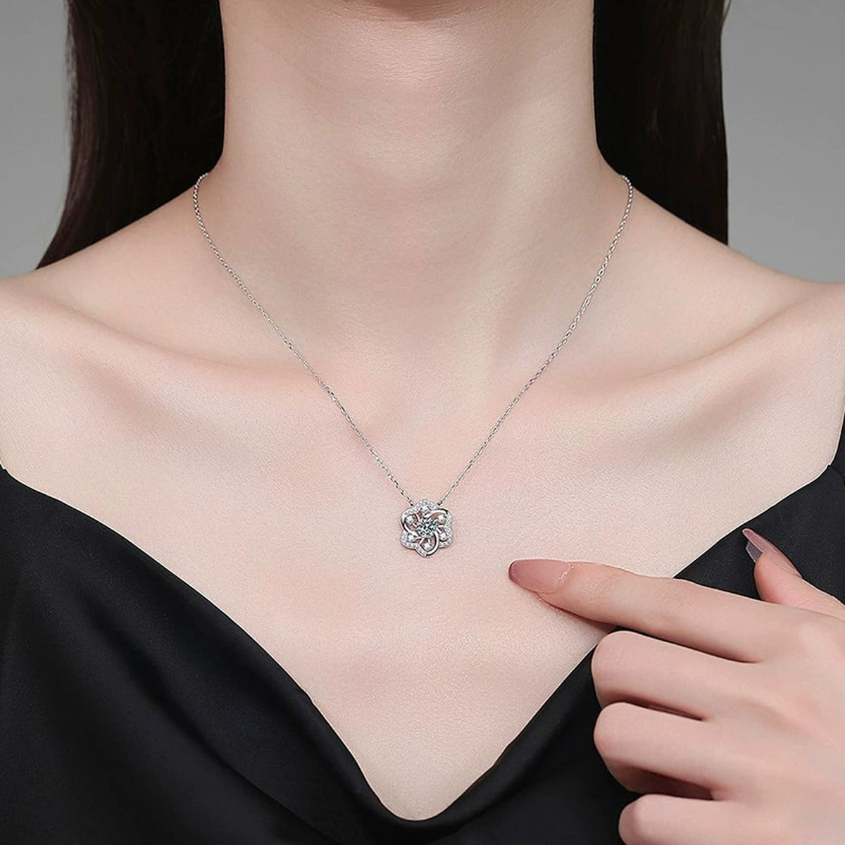 Pinwheel Round Moissanite Necklace with CZ in Gold-Plated S925 sterling silver neckline model view showing pendant scale and chain length