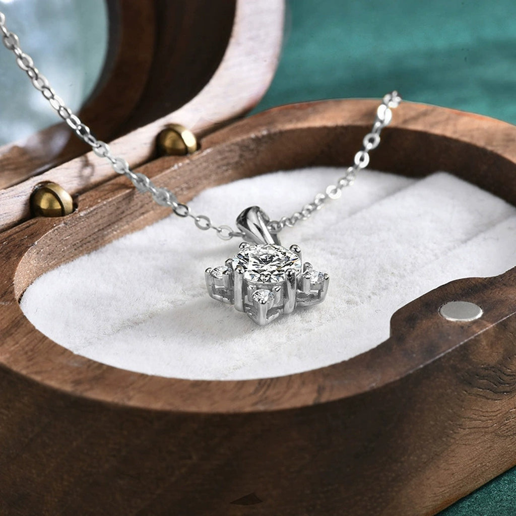 Four-Point Star Round Moissanite Necklace with CZ in Gold-Plated S925 sterling silver additional product styling view