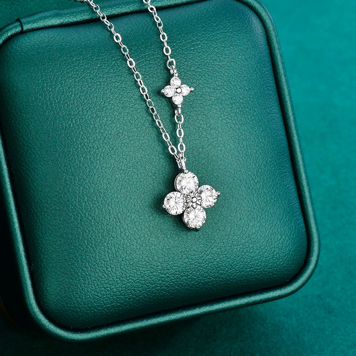 Four-Leaf Clover Round Moissanite Necklace in Gold-Plated S925 sterling silver additional product styling view