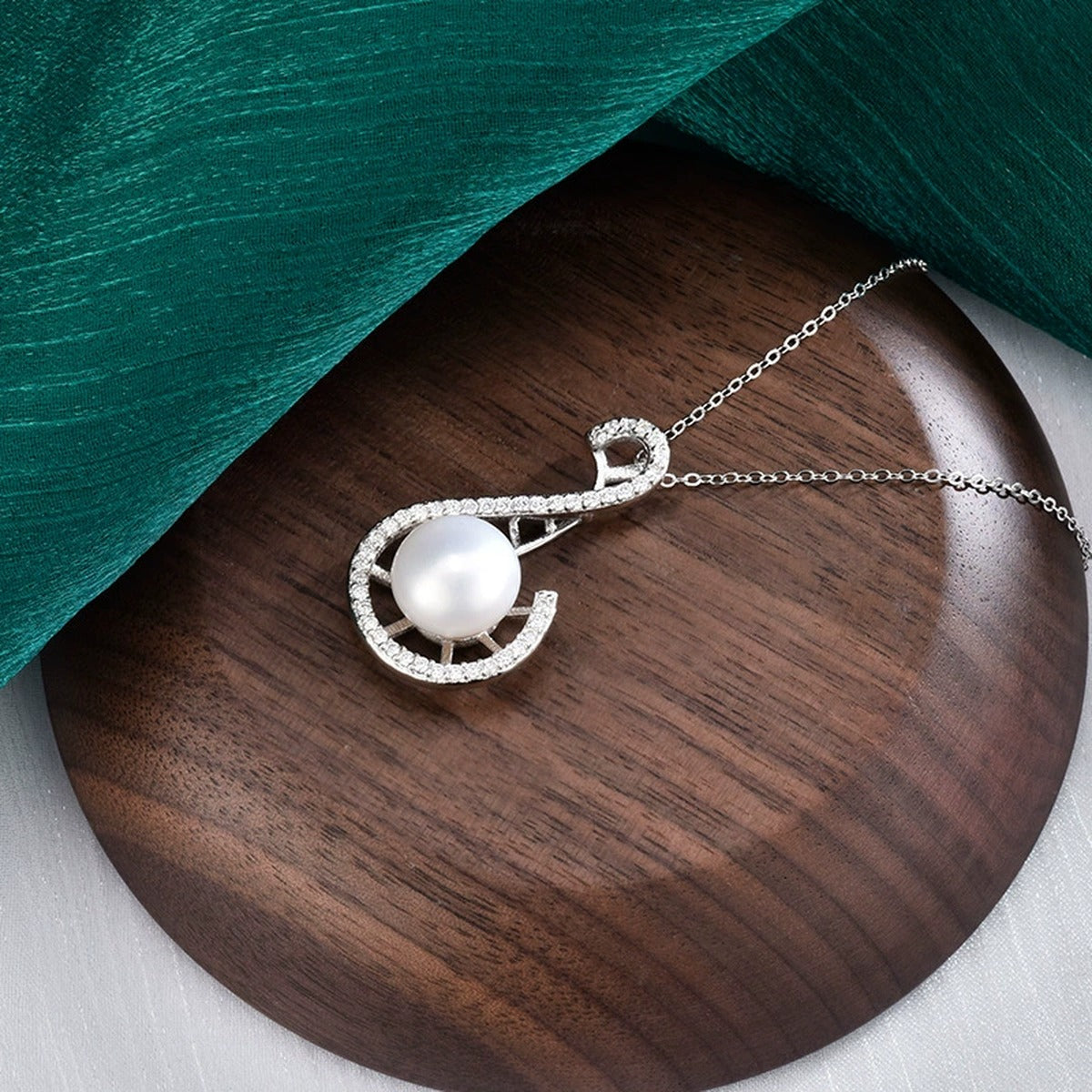 Treble Clef Pearl Round Moissanite Necklace in White Gold-Plated S925 sterling silver display scene showing chain and stone layout