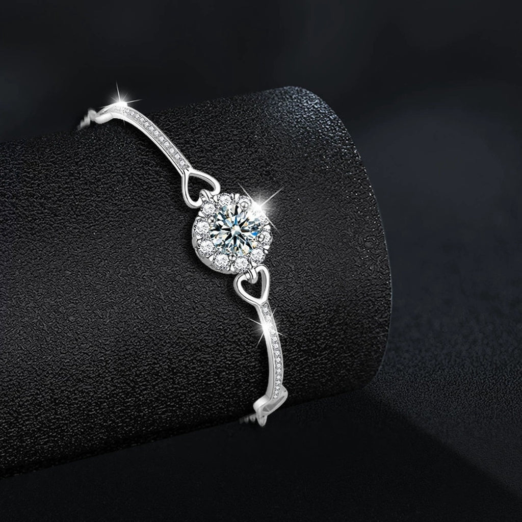 Sunflower Round Moissanite Bracelet with CZ in White Gold-Plated S925 sterling silver close-up bracelet detail view showing clasp and motif