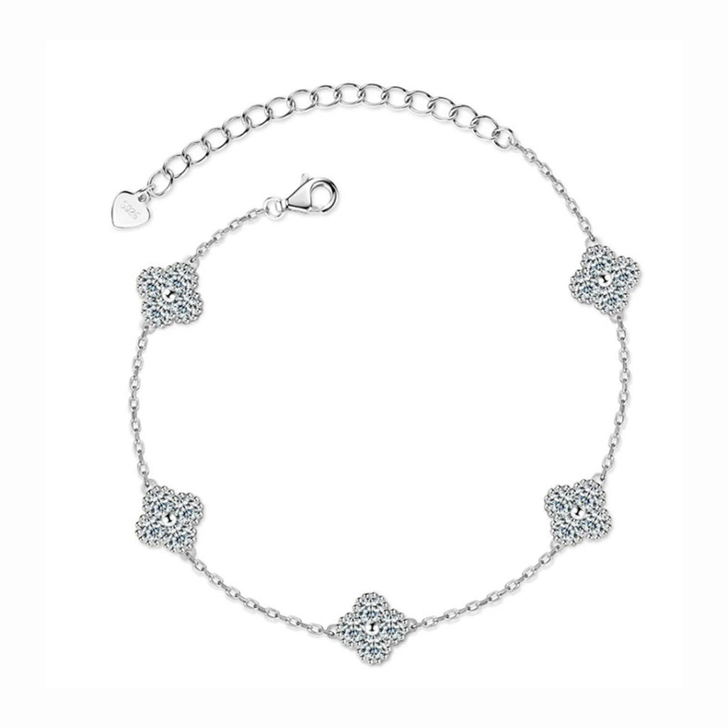 Five-Clover Round Moissanite Bracelet in Gold-Plated S925 sterling silver styled product scene showing stone sparkle and chain detail